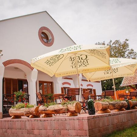 Bed and Breakfast Diofa Panzio à Villány Extérieur photo