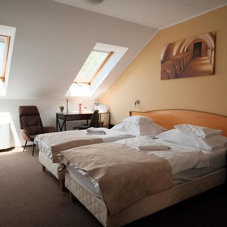 Bed and Breakfast Diofa Panzio à Villány Extérieur photo